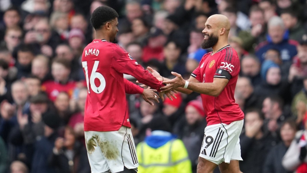 Man United Tekuk Tottenham 2-0, Menang Beruntun Meski Lawan Bermain 10 Orang