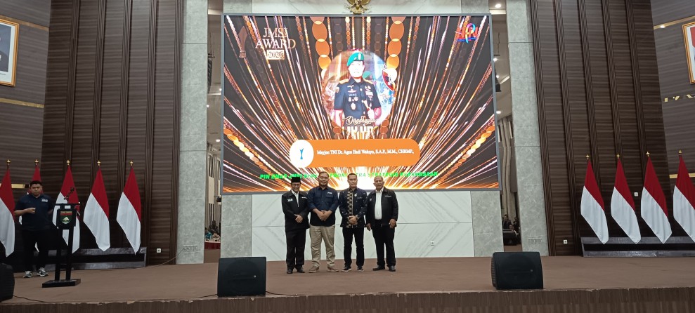 Terima Pin Emas JMSI, Pangdam XIX/Tuanku Tambusai Tegaskan Komitmen Perkuat Sinergi dengan Insan Pers