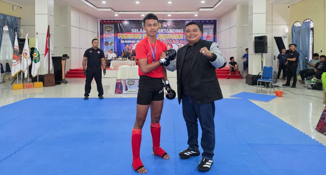 Aljanel Demak Sinaga Raih Emas di Kejurkab IBCA MMA Siak 2026, Jumiter Sinaga: Ini Awal Lahirnya Atlet Berprestasi