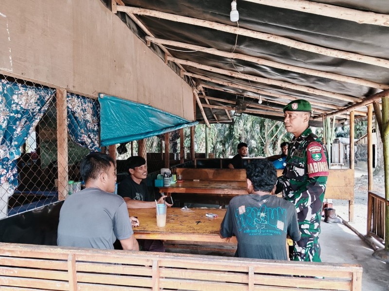 Berlangsung Khidmat, Babinsa Koramil 03/Minas Sosialisasikan Bahaya Narkoba kepada Warga Minas Timur