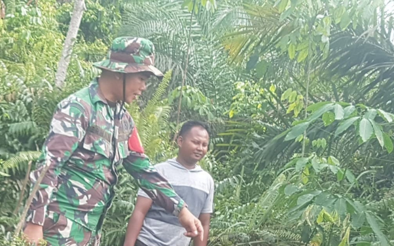 Babinsa STDI Ingatkan Warga untuk Tidak Membuka Lahan dengan Cara Membakar