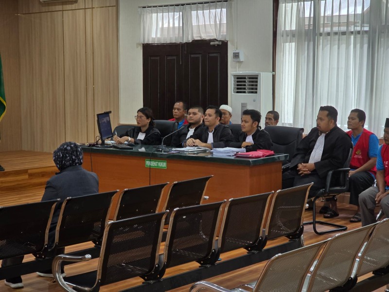 Bersaksi di Pengadilan, Hakim Cecar Bupati Siak Soal Cukong Yang Merambah Lahan PT SSL