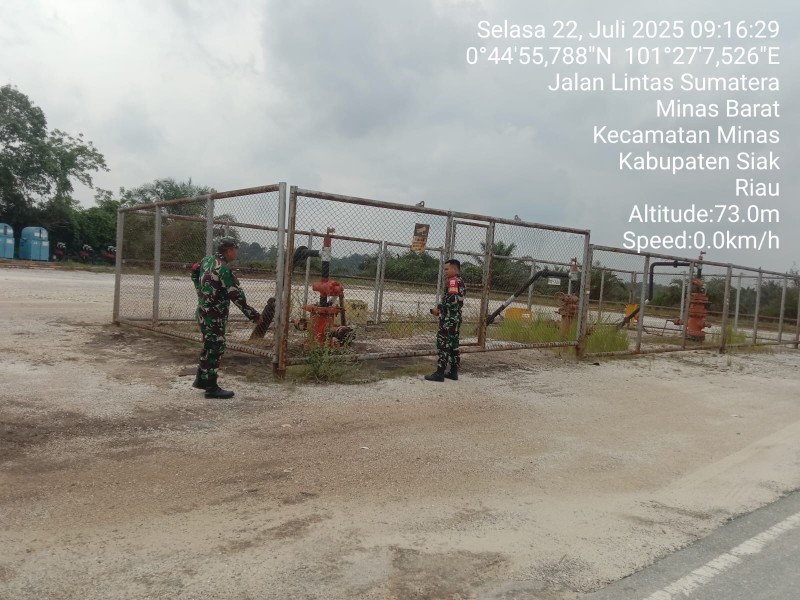 Babinsa Koramil 03/Minas Laksanakan Patroli dan Komsos di Area 4 Minas Field PT PHR