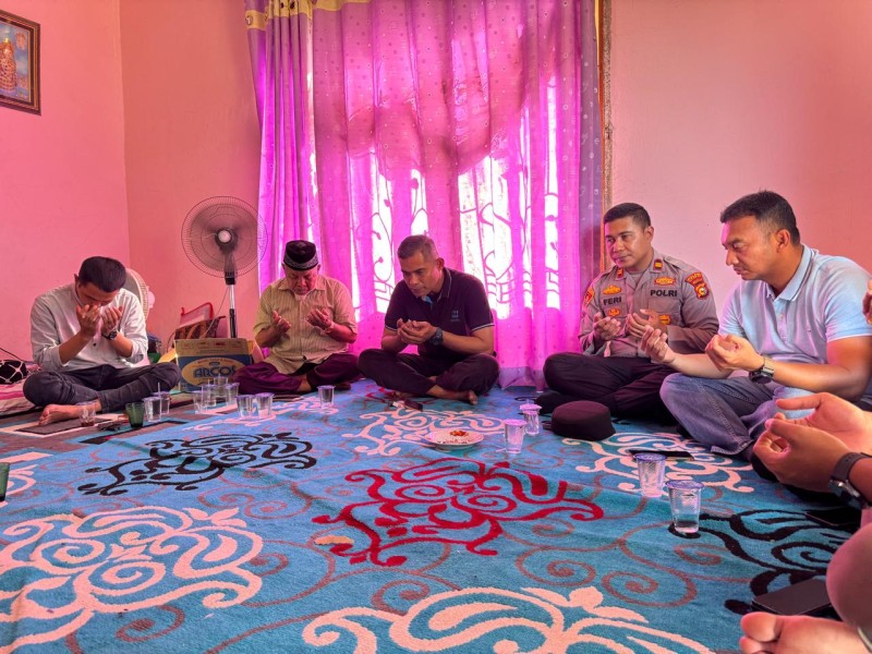 Kapolres Kampar Berbela Sungkawa, Beri Bantuan dan Janji Mitigasi Usai Kecelakaan Kerja di PKS PTPN IV