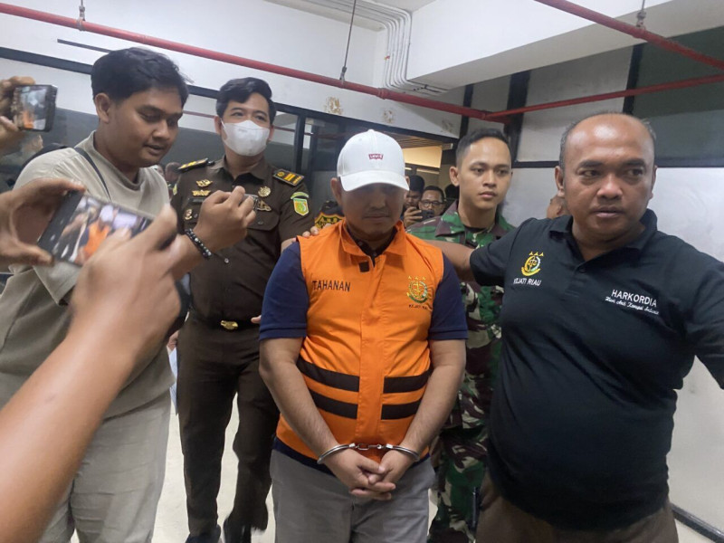 Malam ini, Kejati Riau Tahan Pengacara BUMD PT Sarana Pembangunan Rokan Hilir, Terkait Korupsi PI