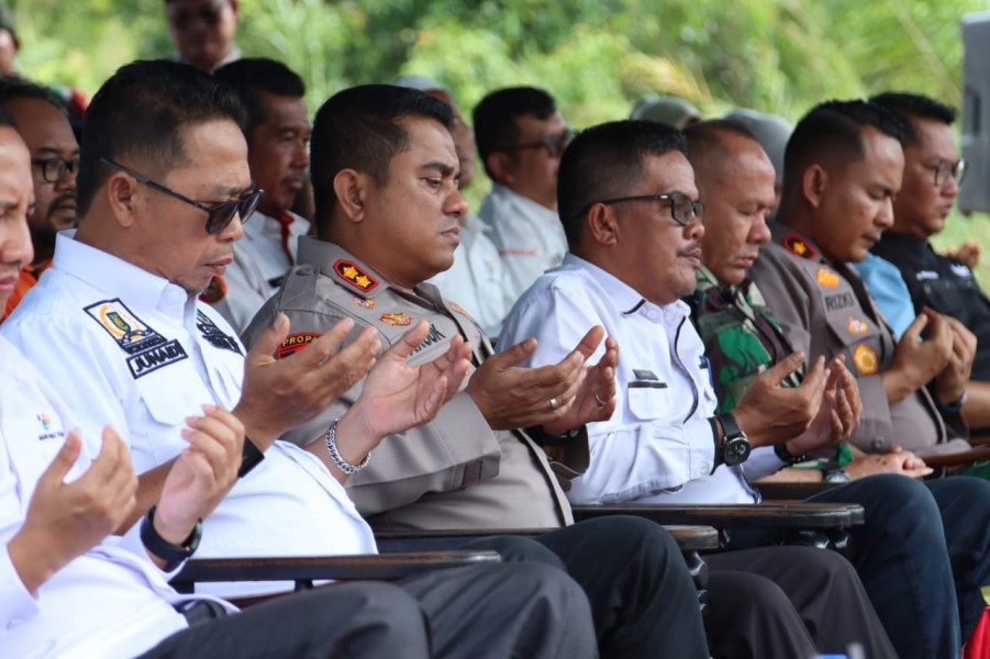 Sinergi Polri, Pemda, dan TNI: Tanam Jagung Serentak di Desa Teluk Jira