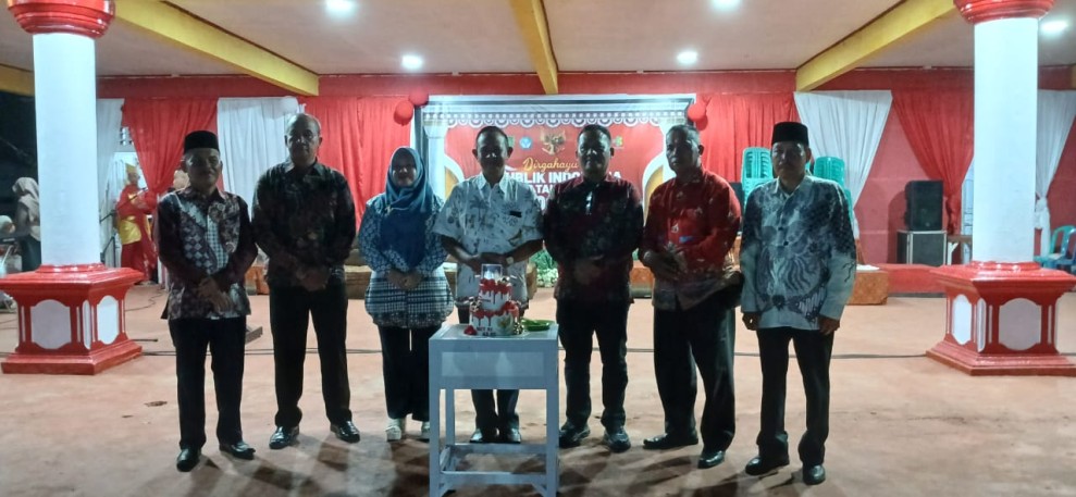 Danramil 06/Kateman Hadiri Malam Penyerahan Piala Perlombaan HUT RI ke-80 di Tagaraja
