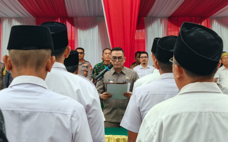 Pengurus LPMK dari Lima Kelurahan di Kecamatan Dumai Kota Resmi Dilantik