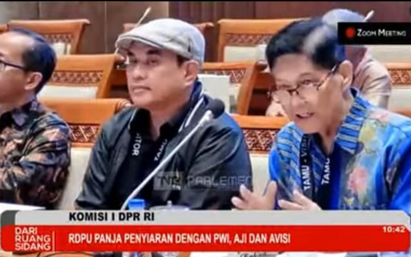Ketum PWI Pusat Zulmansyah Soroti Dampak Revisi UU Penyiaran dalam RDPU Komisi I DPR RI