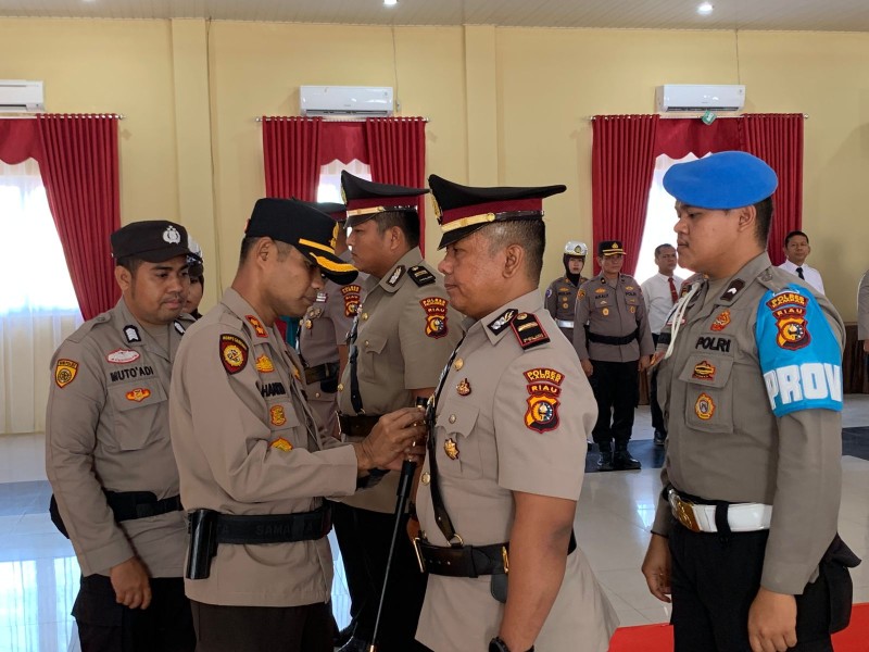 Kapolres Pimpin Sertijab Kapolsek Tapung Hulu dan Kapolsek Bangkinang Barat Polres Kampar