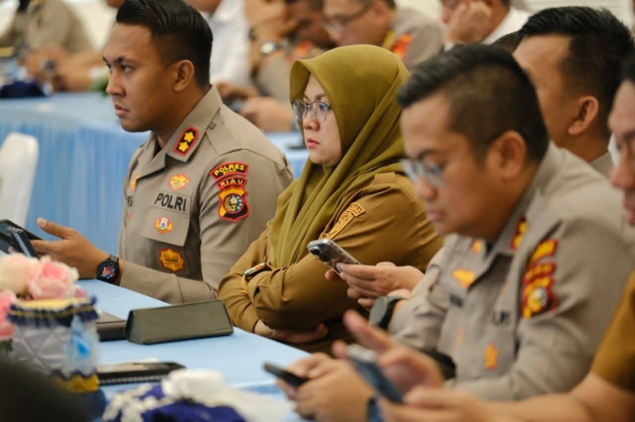 Bupati Siak Afni Z Hadiri Rakor Lintas Sektoral Operasi Ketupat Lancang Kuning 2026 di Polda Riau