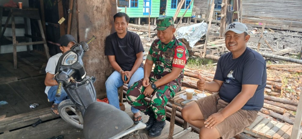 Silaturahmi dengan Warga Binaan, Pratu Deby Maharezki Ajak Perkuat Kekompakan