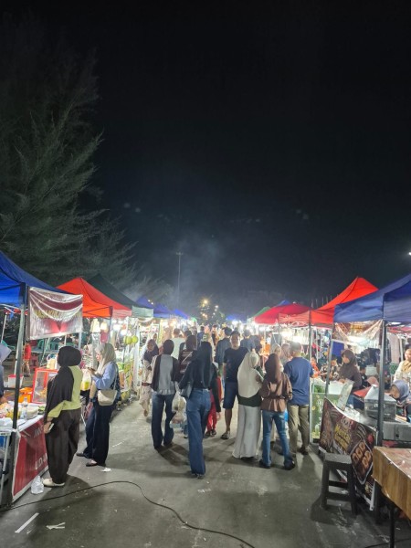 Pedagang Pindah ke TBG, Kuliner Makin Ramai dan Jalan HR Soebrantas Kembali Lancar
