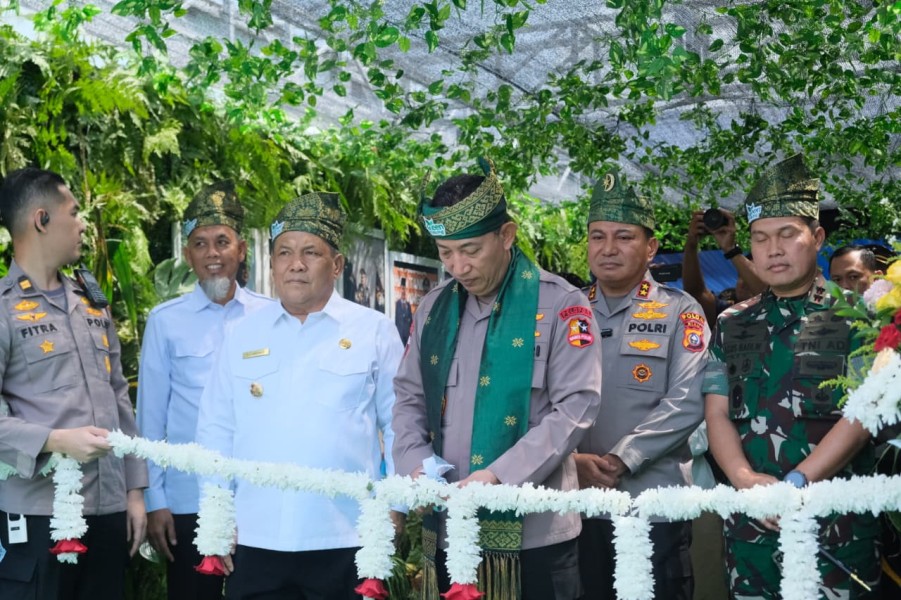 Kapolri Resmikan 80 Jembatan Merah Putih Presisi Tahap II di Riau, Perkuat Konektivitas dan Dorong Pertumbuhan Ekonomi