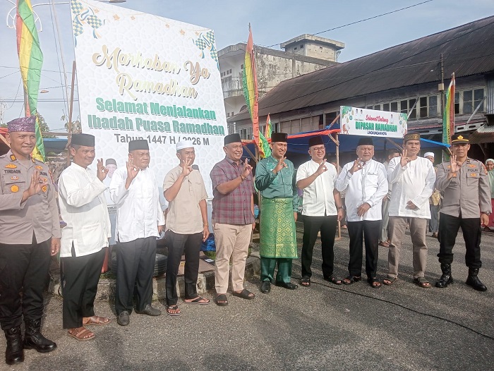 Diresmikan Bupati Anton, Pasar Lama jadi Pusat Takjil di Pasir Pengaraian