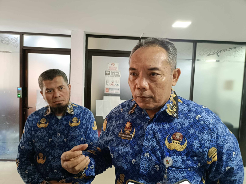 Mulai Besok, Pemko Pekanbaru dan APJATEL Rapikan Kabel Semrawut