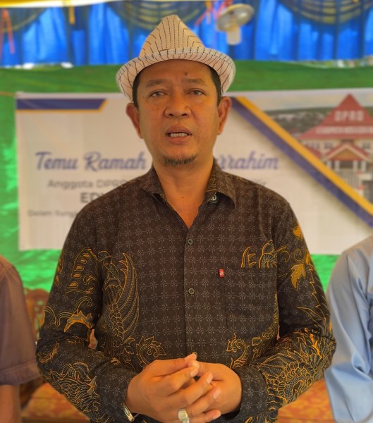 Edy Indra Kesuma Janji Perjuangkan Pembangunan di Sungai Manja Darat