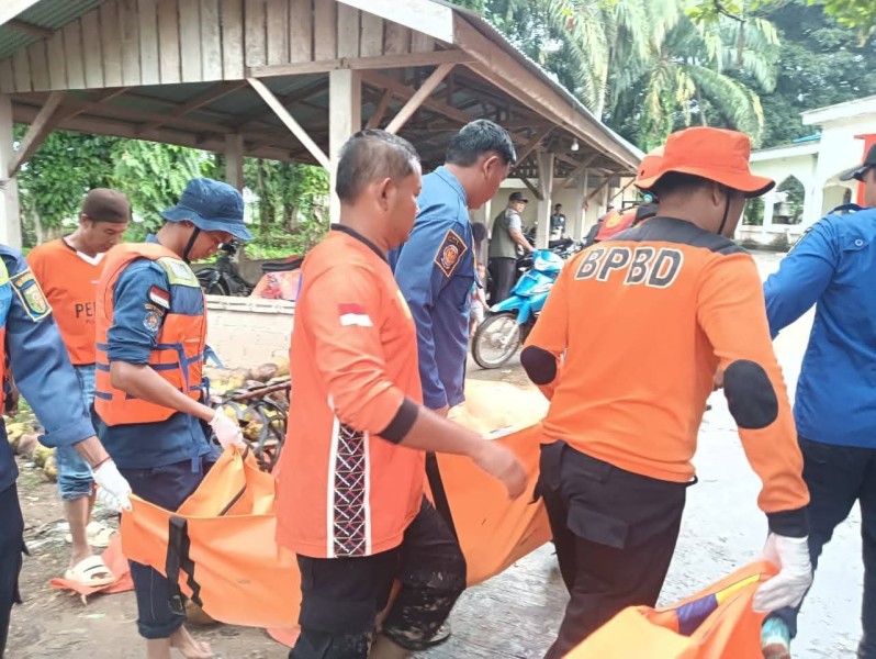 Tim SAR Gabungan Temukan Pemuda Kuansing Yang Tenggelam di Sungai Batang Kuantan Dalam Kondisi Tewas