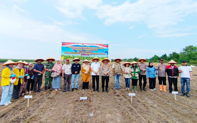 Dukung Program Kapolri, Polres Dumai Gelar Penanaman Jagung Serentak Kuartal I
