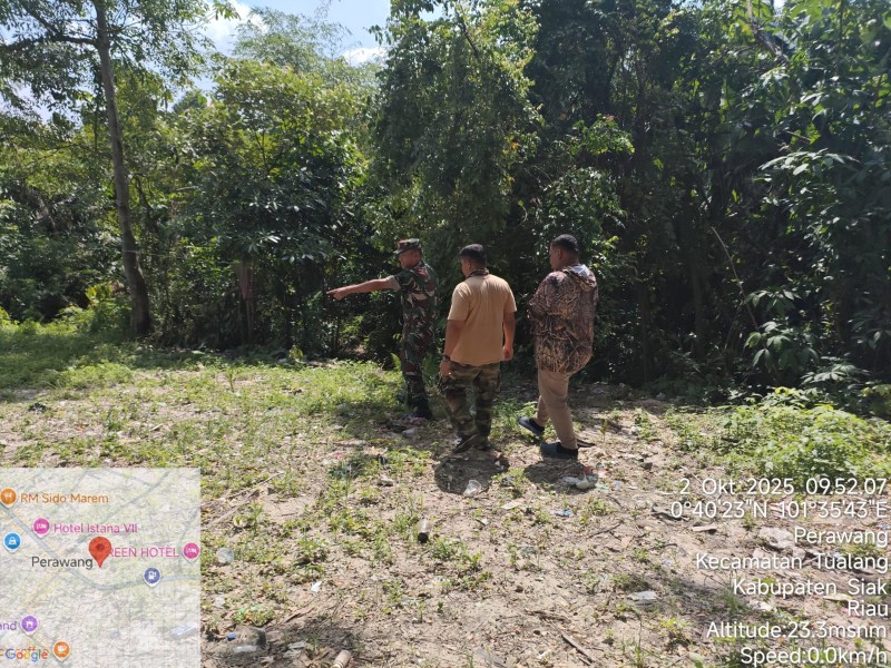 Babinsa Serka Alexander Patroli Karhutla di Perawang, Pastikan Situasi Aman