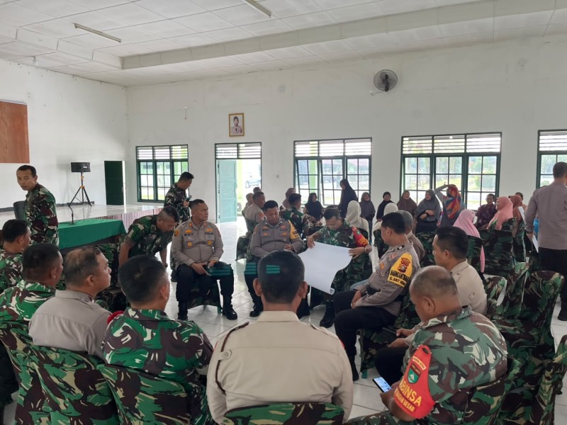 Mabes TNI Perkuat Kesadaran Masyarakat Bukit Kapur dalam Cegah Karhutla