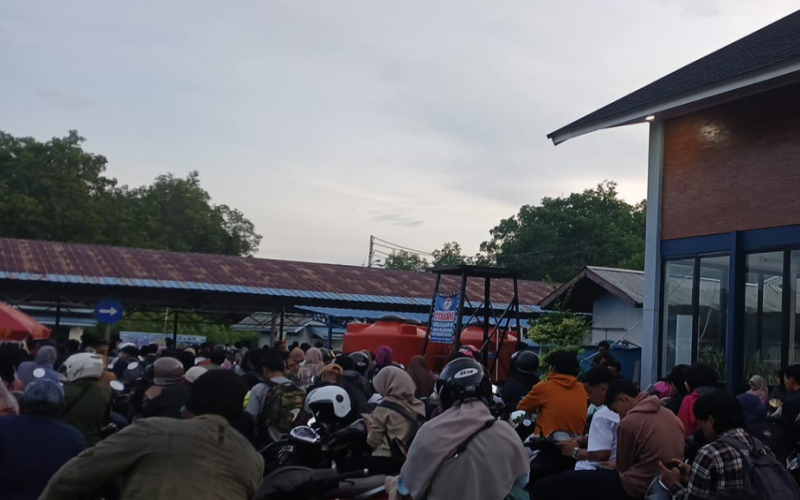 Antrian Roro Hingga 7 Jam, Dishub Bengkalis Dinilai Gagal Lindungi Hak Masyarakat