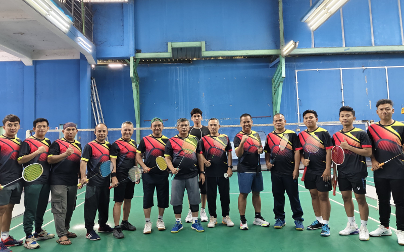 Friendly Fun Minton, Pelindo Regional 1 dan Regional 2 Teluk Bayur di Pekanbaru Pererat Kekompakan