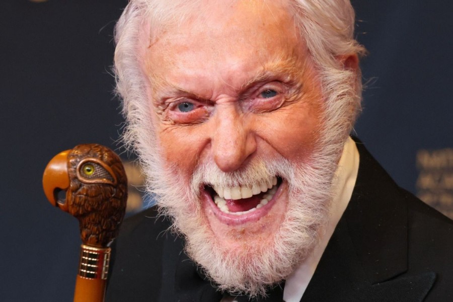 Usia 100 Tahun Masih ke Gym, Ini Rahasia Panjang Umur Aktor Dick Van Dyke