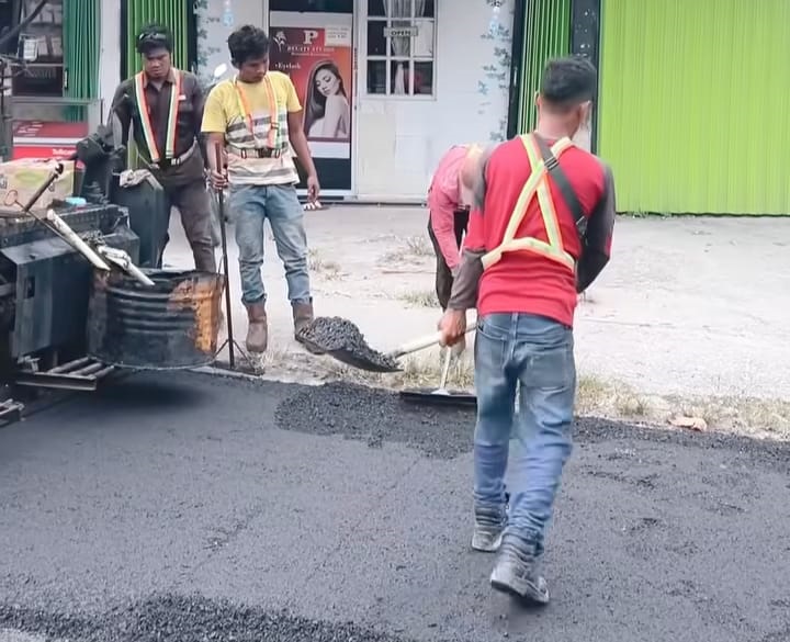 PUPR Pekanbaru Overlay Jalan Serayu 509 Meter, 24 dari 29 Ruas Jalan Rampung