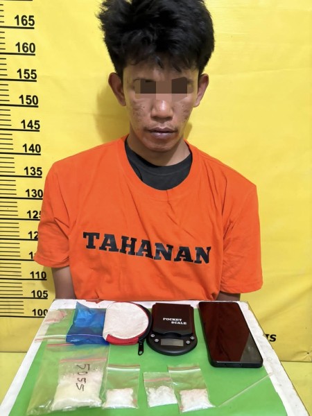 Pondok Warung Batu Betanam Simpang Kelayang Digrebek Polisi, Hasilnya Puluhan Gram Sabu Siap Edar