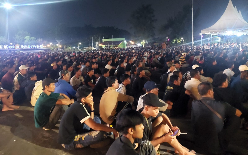 Antusias! Ratusan Masyarakat Dumai Nobar Final Piala Dunia 2026 Bersama Kodim 0320