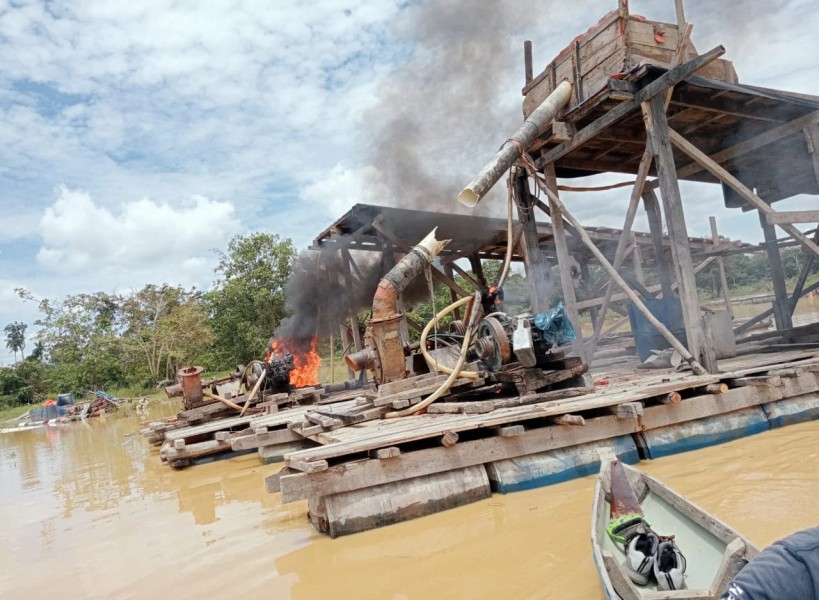 Gubernur Riau Tegas! Tambang Emas Ilegal di Sungai Indragiri Akan Disikat Habis