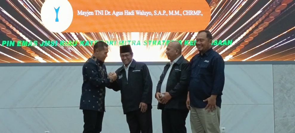 JMSI Riau Resmi Dilantik, Dheni Kurnia Tegaskan Komitmen Perkuat Media Siber Berkualitas