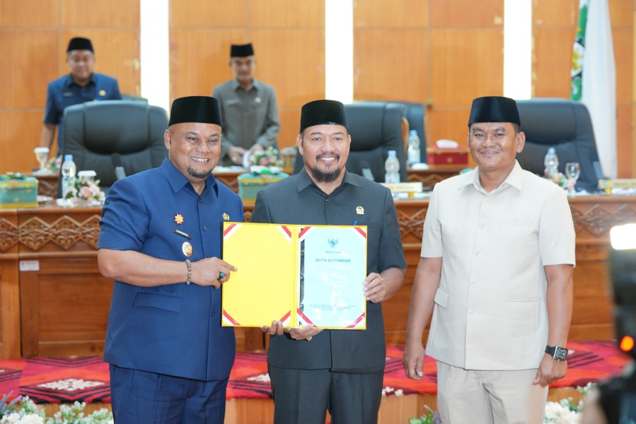 Pemkab Siak Ajukan Perubahan APBD-P 2025 dan 8 Ranperda di Rapat Paripurna