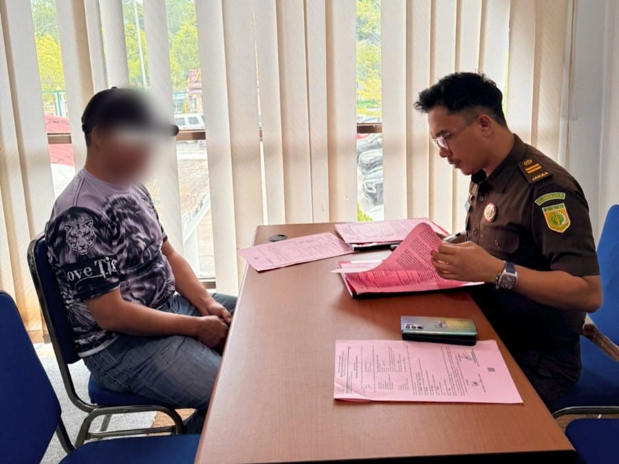 Skandal Asmara Berujung PTDH, Iptu LLN Dipecat Usai Digerebek Berduaan dengan Istri Polisi