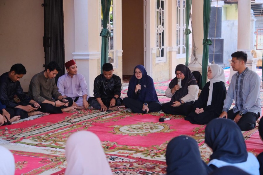 Buka Puasa Bersama Mahasiswa Siak di Pekanbaru, Bupati Afni Zulkifli Serap Aspirasi Hingga Bahas Beasiswa