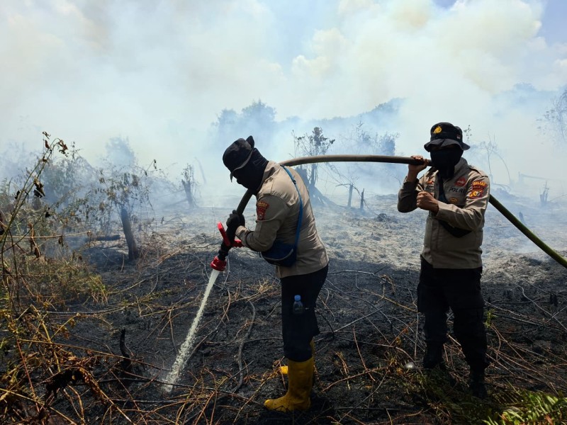 Polsek Kuala Kampar Intensif Tangani Karhutla