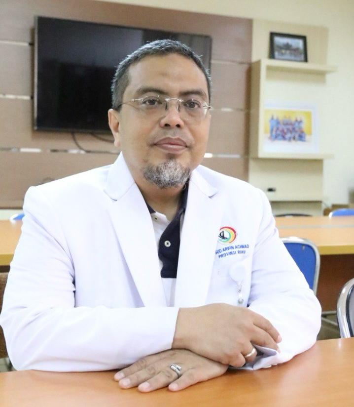Tim Dokter RSUD Arifin Achmad Berhasil Lakukan Operasi Bypass dan Ganti Katup Jantung