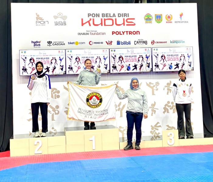 Kapolres Kampar Bangga! Polwan Cantik Bripda Mega Sabet Emas di PON, Bukti Pembinaan Sat Reskrim Berbuah Manis!