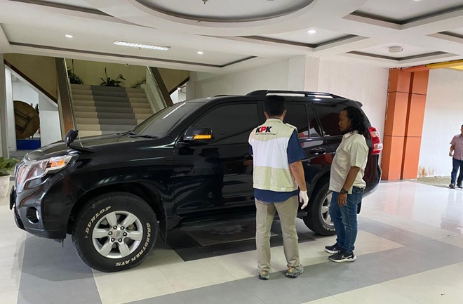 Hari Ini, KPK Diduga Geledah Kantor Bupati Indragiri Hulu