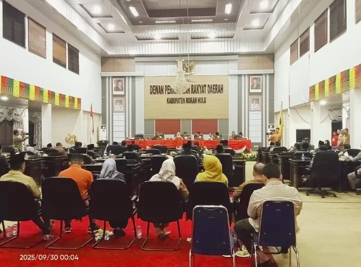 DPRD Rokan Hulu Sahkan Perda APBD Perubahan 2025 Senilai Rp2,05 Triliun
