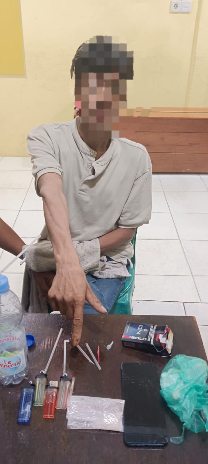 Polsek XIII Koto Kampar Amankan Pelaku Pencurian yang Juga Diduga Penyalahgunaan Shabu, Barang Bukti Diserahkan ke Satresnarkoba