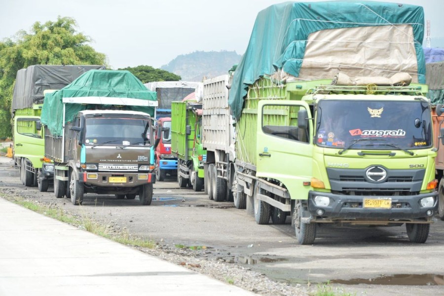 Pembatasan Angkutan Barang Nataru 2025/2026 Direvisi, Jadwal Tol Kini Berlaku Tanpa Jeda