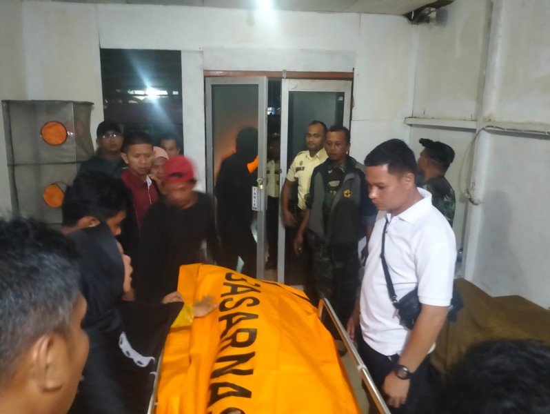 Setelah Sehari Pencarian, Jenazah Abid Ditemukan di Parit 19 Tembilahan