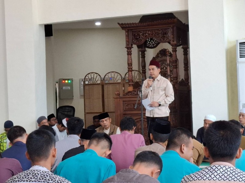 Program P3R Berbasis SQT Masjid Al-Maqari, Kadisdik Riau: Benteng Pelajar dari Arus Globalisasi