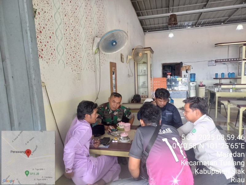 Babinsa Koramil 04/Perawang Serka Afrisal Ajak Warga Maredan Peduli Kesehatan dan Kebersihan Lingkungan