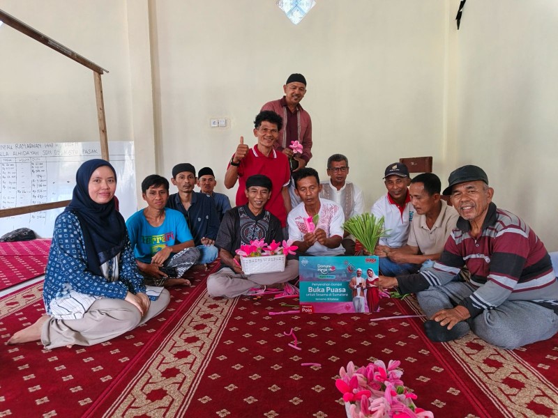 Dari Poin Jadi Aksi Nyata, Telkomsel Bantu Pemulihan Warga Terdampak Bencana di Sumbar