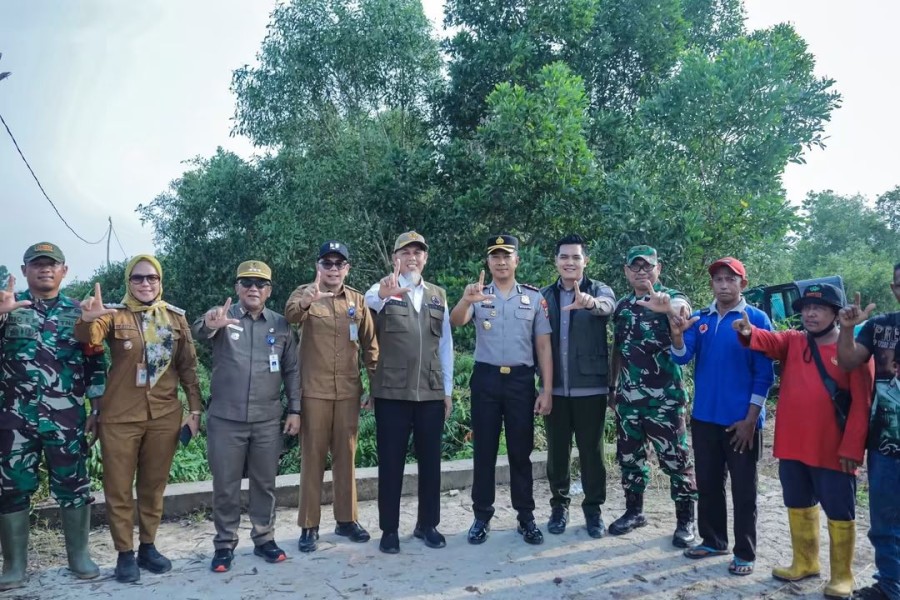 Wali Kota Dumai Dorong Pembukaan Lahan Tanpa Bakar, Alat Berat Disiapkan Gratis