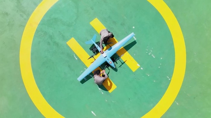 Polda Riau Kirim Drone dan Logistik untuk Bantu Penanganan Banjir di Sumbar