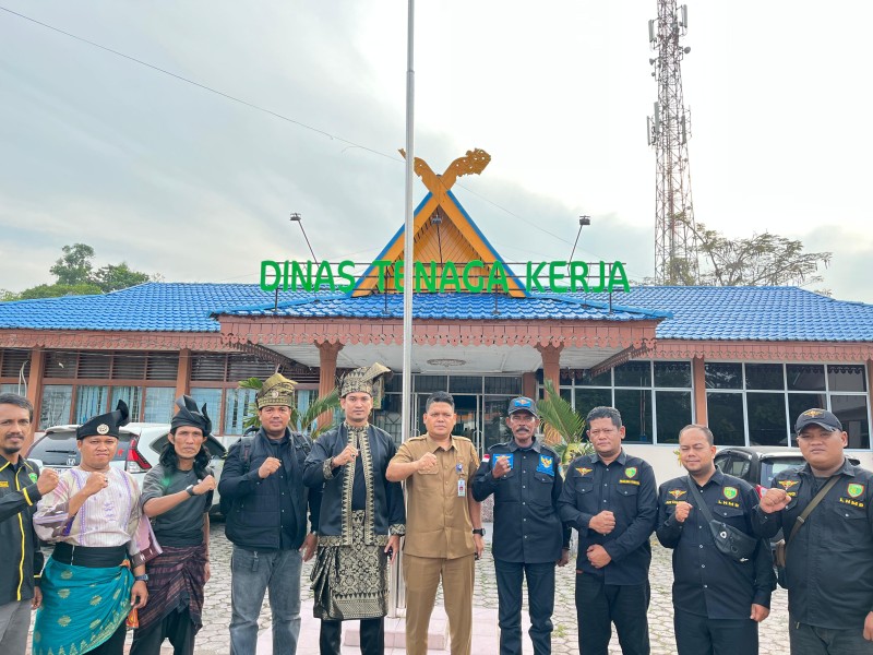 LHMB Dumai Desak Disnakertrans Optimalkan Kartu Kuning untuk Serap Tenaga Kerja Lokal